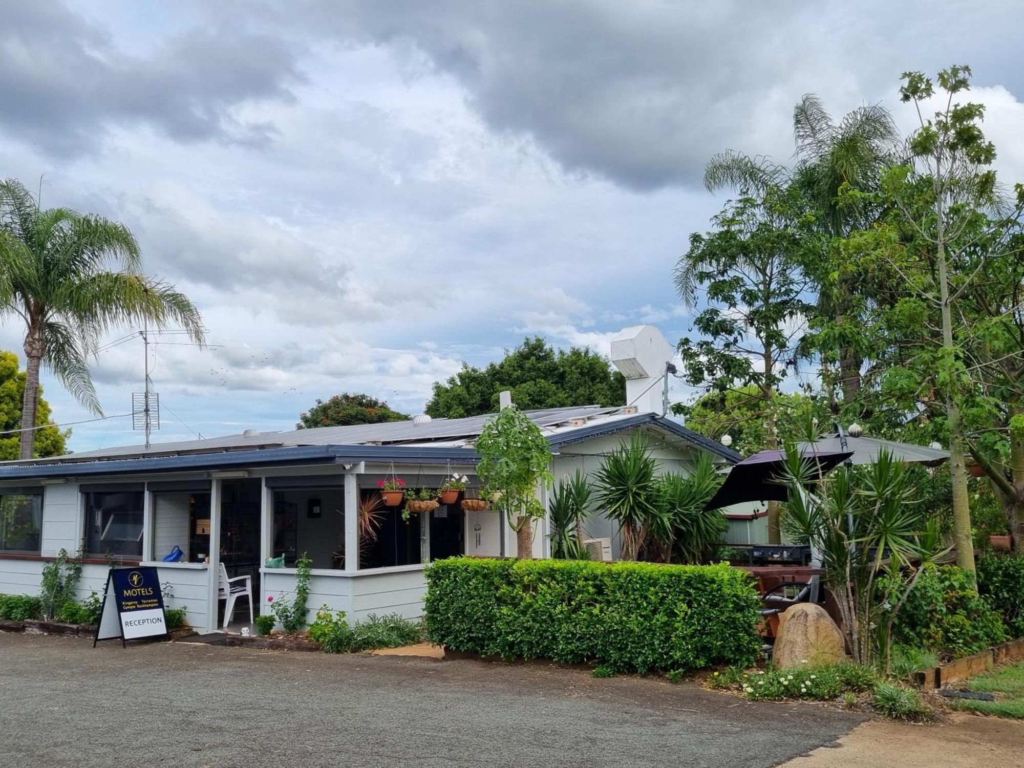 Y Motels Yarraman Exterior foto